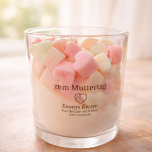 Personalisierte Kerze „Zum Muttertag“ – mit Herz gemacht
